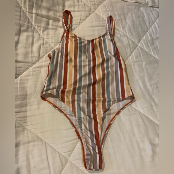 SHEIN bathing suit bundle - Picture 4 of 7